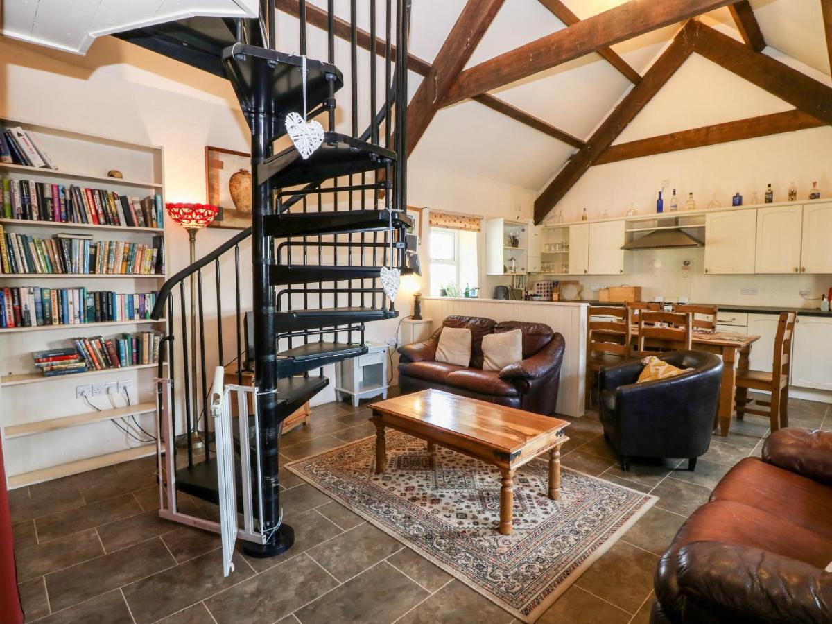 Bwthyn Y Dderwen Oak Cottage Llannor Kültér fotó