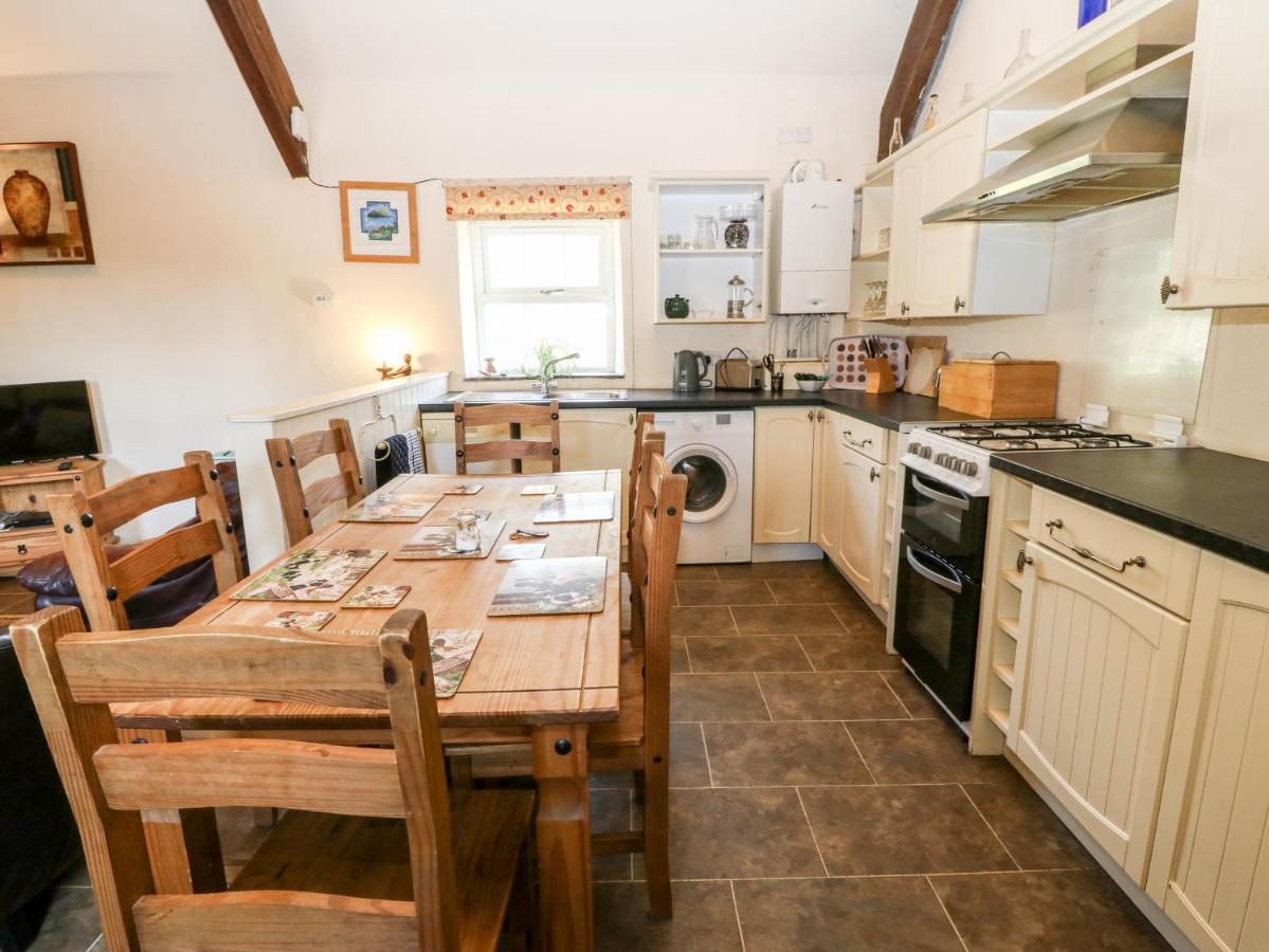 Bwthyn Y Dderwen Oak Cottage Llannor Kültér fotó